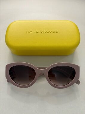 Marc Jacobs nude cat eye round sunglasses
